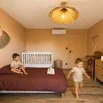 בית נופש Vacatella - La Nonna, Rez De Jardin De 90m2 D'une Avec Terrasse Privative De 50m2 Et Apercu סן-מקסים