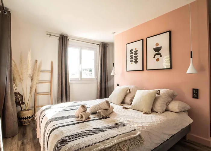 Chaleureuse De 90m2 Avec Terrasse Ombragee De 50m2, Plancha Et Apercu