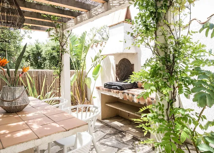 Chaleureuse De 90m2 Avec Terrasse Ombragee De 50m2, Plancha Et Apercu