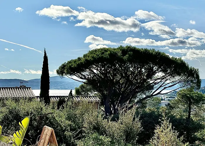 Chaleureuse De 90m2 Avec Terrasse Ombragee De 50m2, Plancha Et Apercu Semesterbostad *